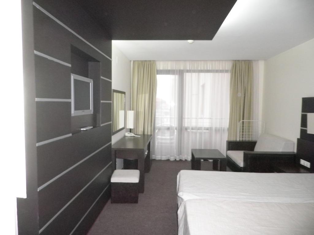 Hotel Vigo 네세부르 외부 사진